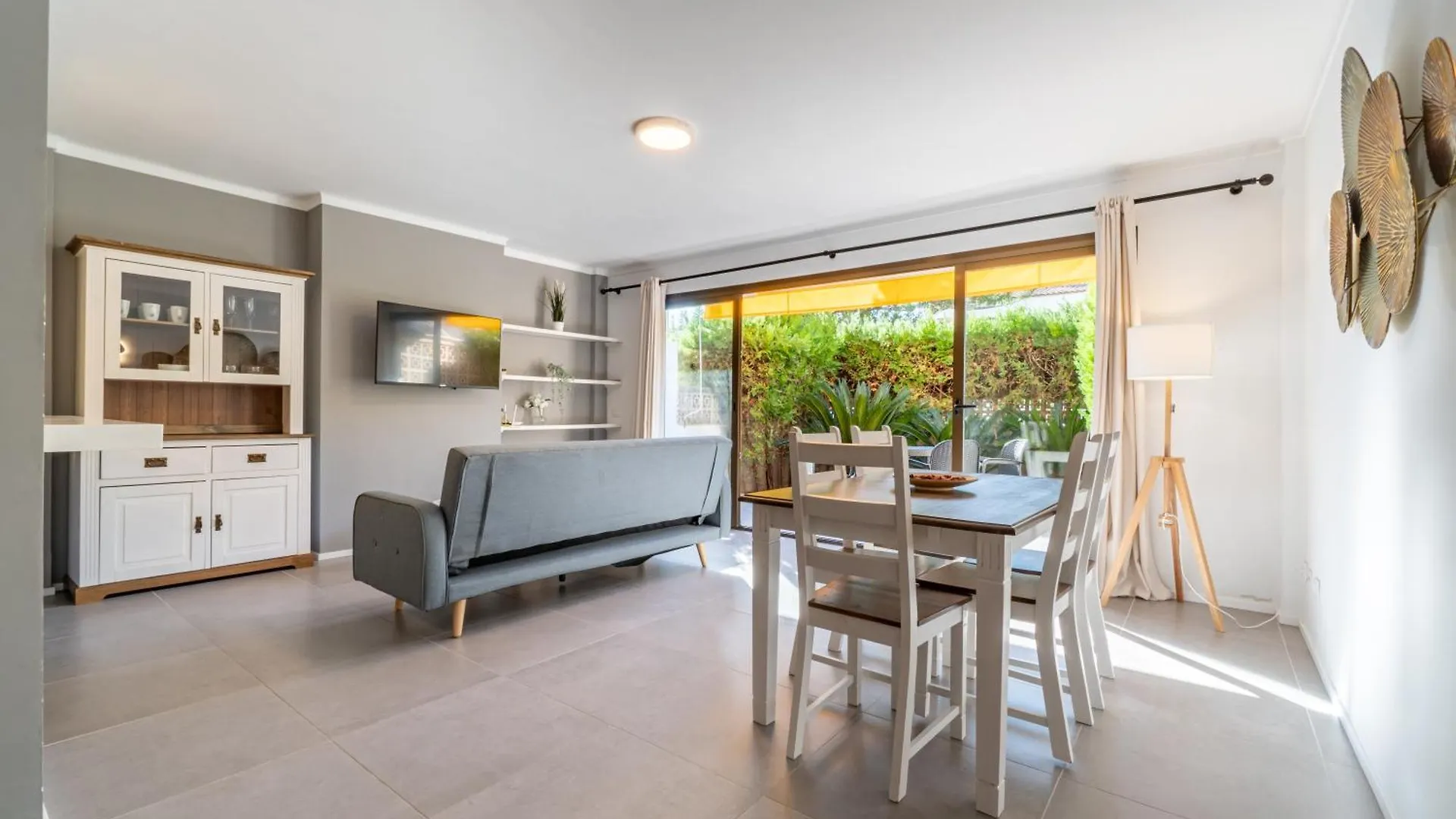 Ponent Cala Ratjada Apartments H  Cala Ratjada (Mallorca)