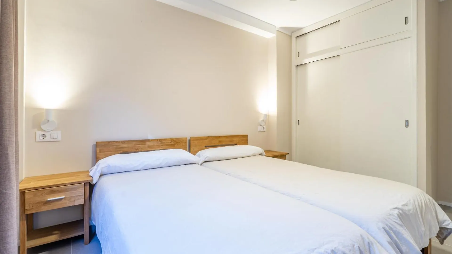Ponent Cala Ratjada Apartments H Spain