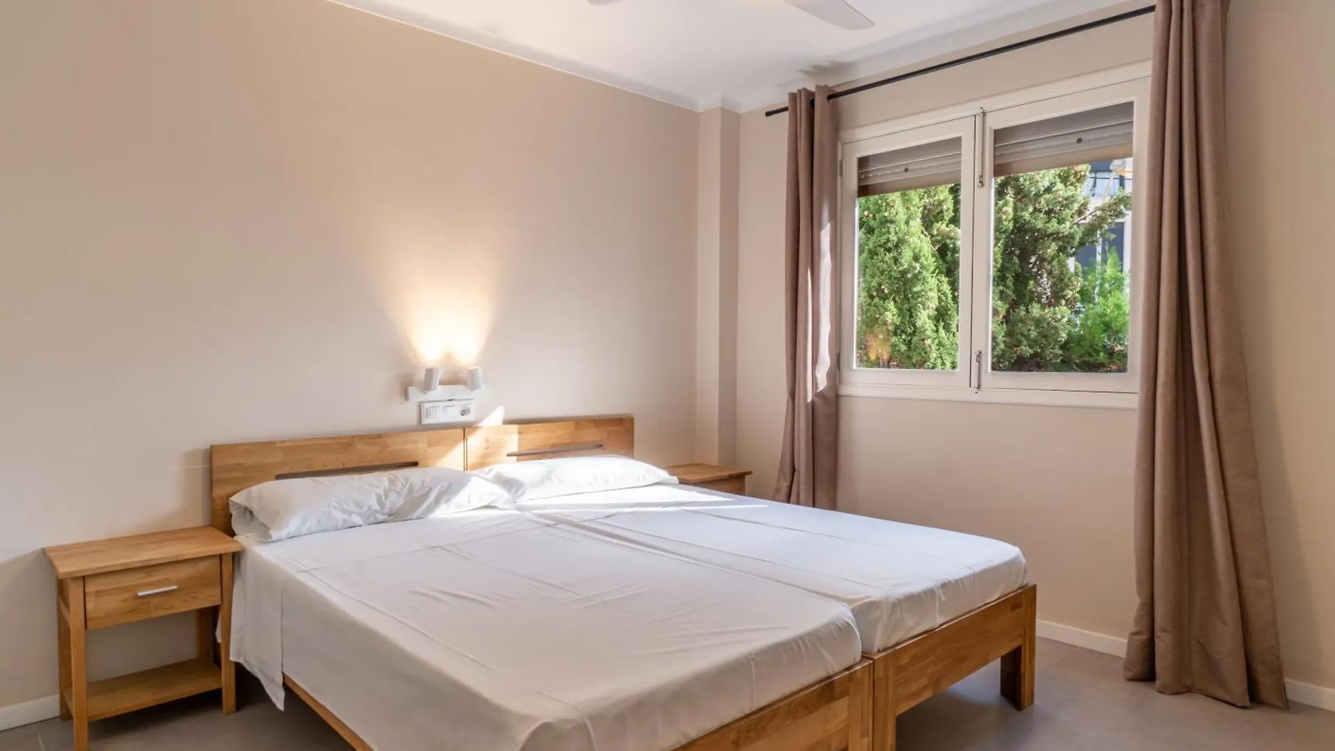 Ponent Cala Ratjada Apartments H